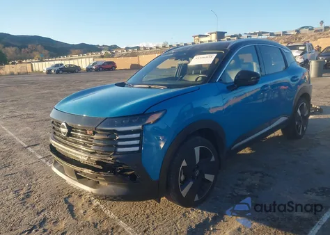 2025 Nissan Kicks Sr Intelligent Awd z USA, uszkodzony, nr VIN 3N8AP6DB9SL381257